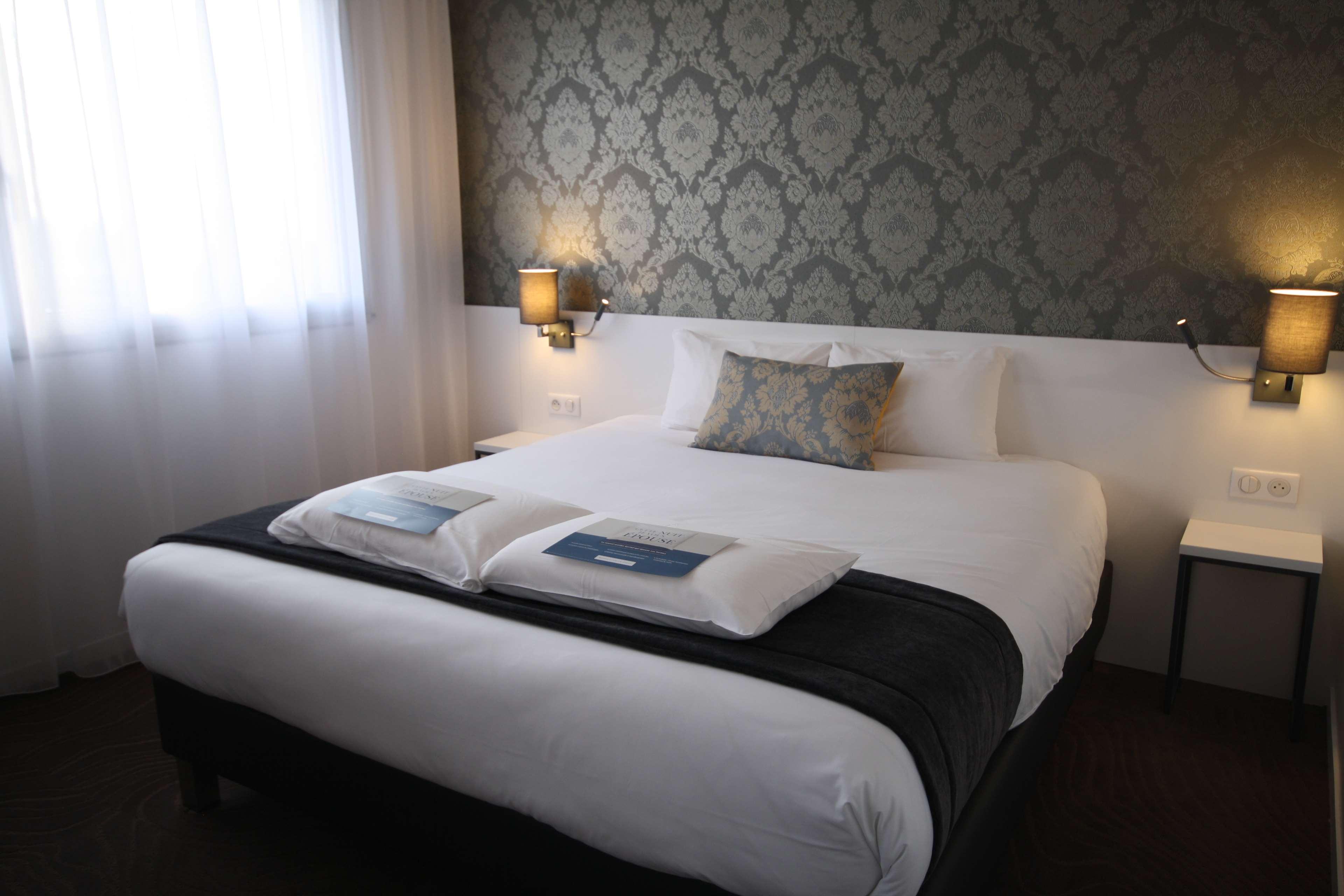 Hotel Kyriad Tours St Pierre Des Corps Gare Saint-Pierre-des-Corps Exterior foto